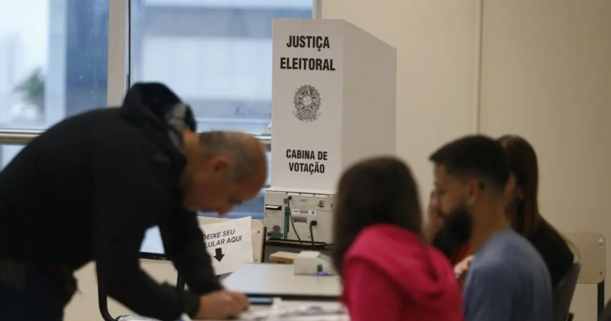É crime ou não é? Especialista do TRE-BA aponta regras e punições para eleitores e mesários nas eleições