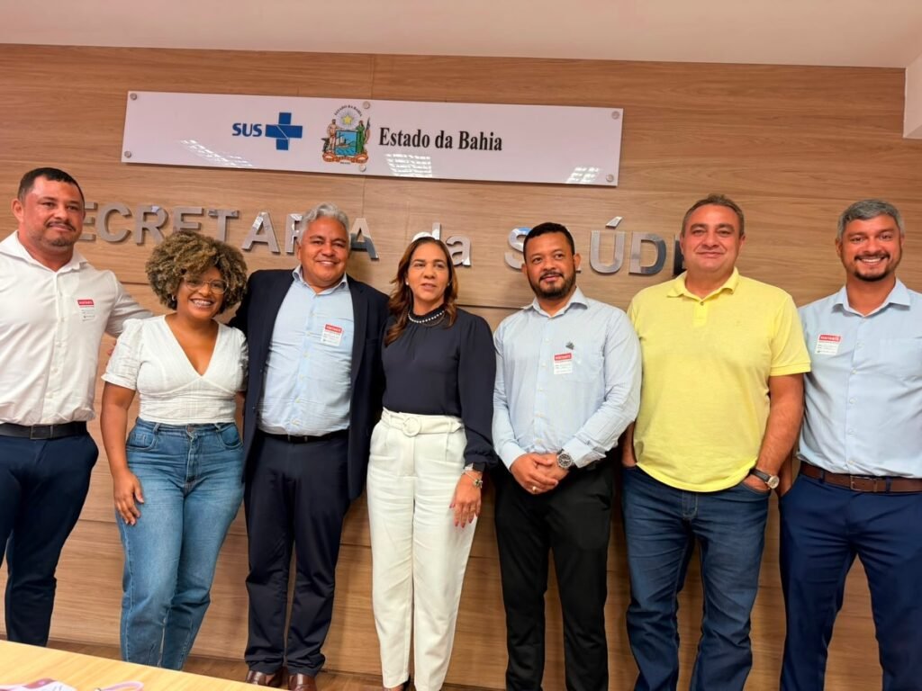 Alcobaça: Zico de Baiato consegue um caminhão de equipamentos de saúde para o PSF de São José de Alcobaça