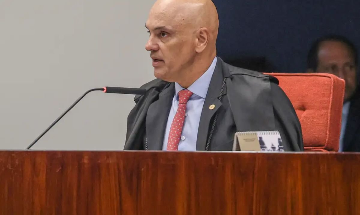 Ministro Edson Fachin retira Moraes da relatoria do inquérito das fake news