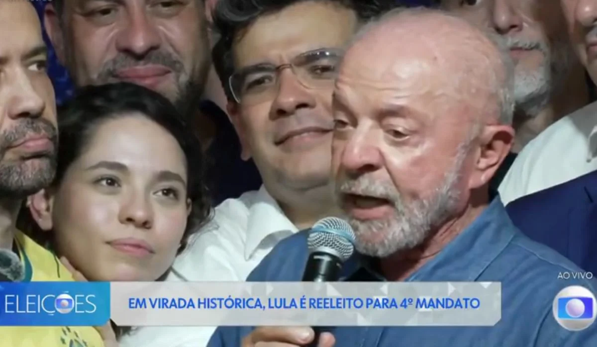 Após ser reeleito para o 4º mandato, Lula critica plataformas e defende regulação das redes